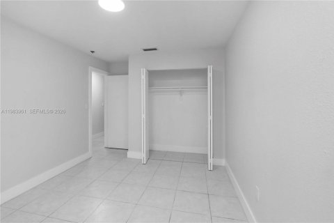 Купить виллу или дом в Хомстед, Флорида 3 спальни, 119.19м2, № 2048549 - фото 16