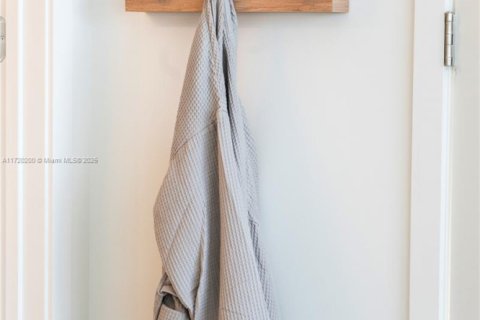 Copropriété à vendre à Miami, Floride: 1 chambre, 59.18 m2 № 1950630 - photo 21