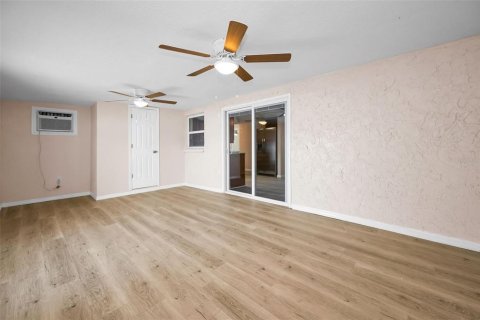 Casa en venta en Port Richey, Florida, 2 dormitorios, 96.25 m2 № 1718527 - foto 17