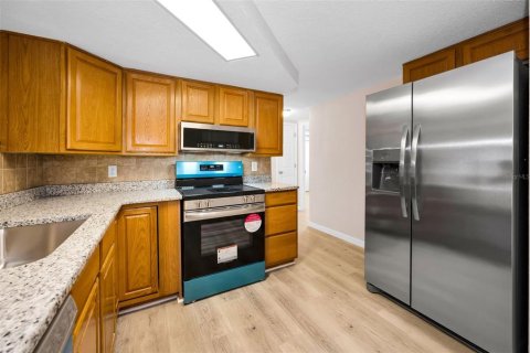 Casa en venta en Port Richey, Florida, 2 dormitorios, 96.25 m2 № 1718527 - foto 11