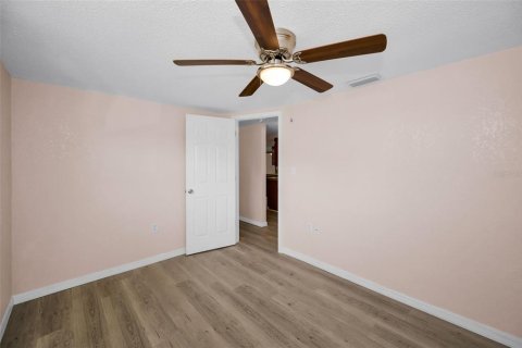 Casa en venta en Port Richey, Florida, 2 dormitorios, 96.25 m2 № 1718527 - foto 20