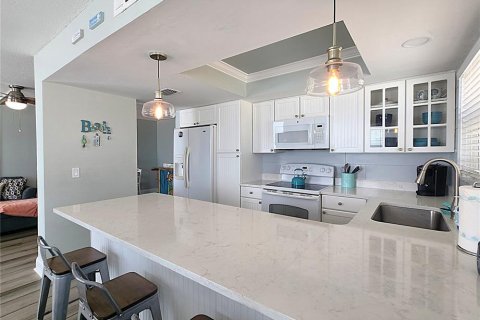 Copropriété à vendre à Indian Shores, Floride: 2 chambres, 103.59 m2 № 1786023 - photo 16
