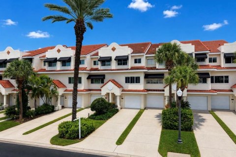 Adosado en venta en Saint Pete Beach, Florida, 4 dormitorios, 211.35 m2 № 2223424 - foto 2