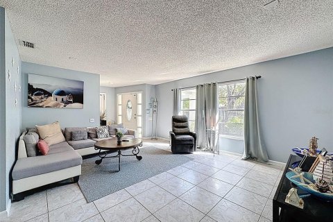 Villa ou maison à vendre à New Port Richey, Floride: 3 chambres, 148.74 m2 № 1718759 - photo 8