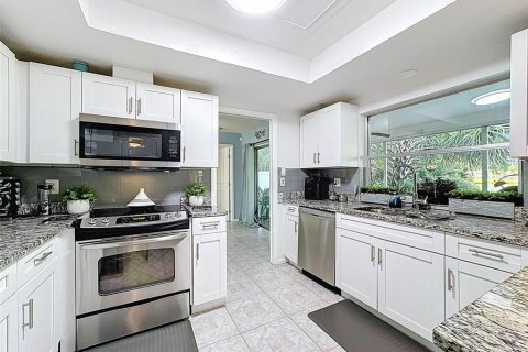 Villa ou maison à vendre à New Port Richey, Floride: 3 chambres, 148.74 m2 № 1718759 - photo 15