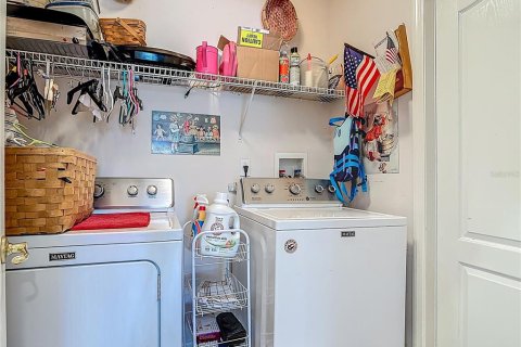Casa en venta en Deltona, Florida, 3 dormitorios, 152.27 m2 № 1835163 - foto 21
