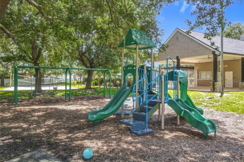 Casa en venta en Deltona, Florida, 3 dormitorios, 152.27 m2 № 1835163 - foto 25