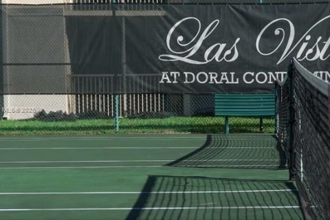 Condo in Doral, Florida, 1 bedroom  № 1944032 - photo 24