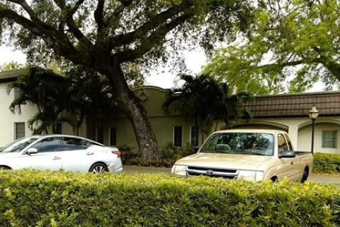 Immobilier commercial à louer à Bradenton, Floride: 169.83 m2 № 2214897 - photo 4