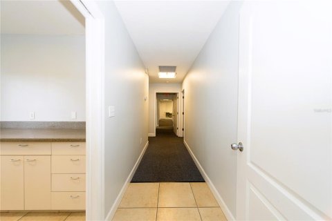 Immobilier commercial à louer à Bradenton, Floride: 169.83 m2 № 2214897 - photo 10