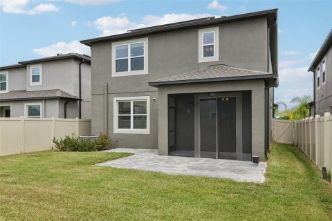 House in Zephyrhills, Florida 4 bedrooms, 199.09 sq.m. № 1791513 - photo 29