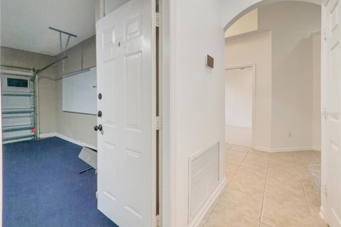 Villa ou maison à vendre à Kissimmee, Floride: 6 chambres, 219.99 m2 № 2234302 - photo 24