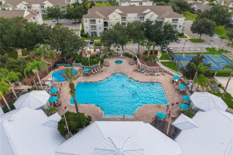 Villa ou maison à vendre à Kissimmee, Floride: 6 chambres, 219.99 m2 № 2234302 - photo 13