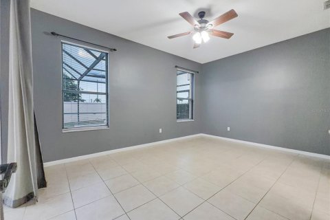 Villa ou maison à vendre à Kissimmee, Floride: 6 chambres, 219.99 m2 № 2234302 - photo 28