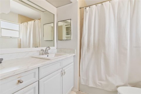 Casa en venta en Sarasota, Florida, 3 dormitorios, 164.81 m2 № 1250264 - foto 7