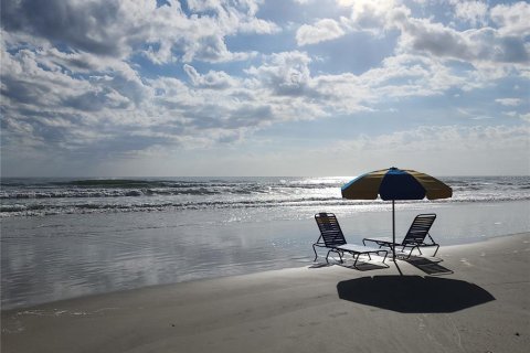 Condominio en alquiler en Daytona Beach, Florida, 2 dormitorios, 87.79 m2 № 2098259 - foto 9