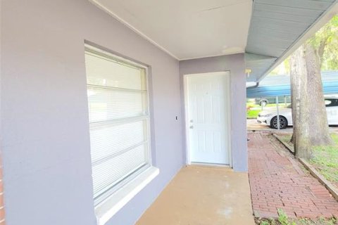 Appartement à louer à Seffner, Floride: 2 chambres, 159.42 m2 № 1914939 - photo 2