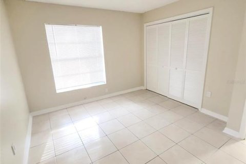 Appartement à louer à Seffner, Floride: 2 chambres, 159.42 m2 № 1914939 - photo 8
