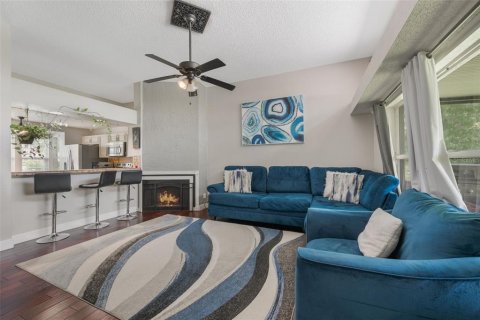 Casa en venta en Orlando, Florida, 3 dormitorios, 117.61 m2 № 1900003 - foto 5