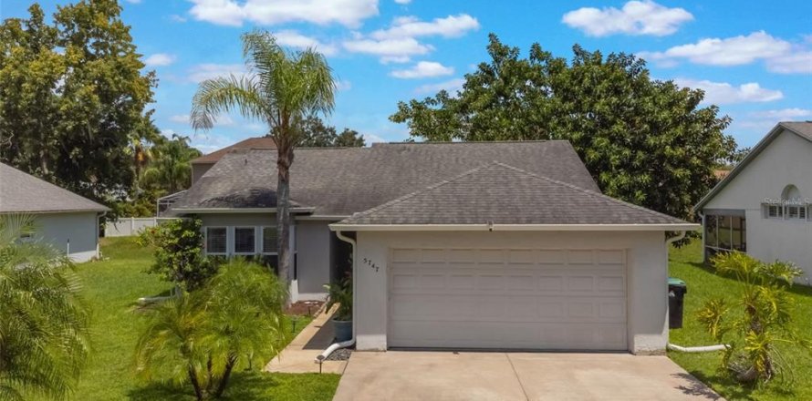 Villa ou maison à Orlando, Floride 3 chambres, 117.61 m2 № 1900003