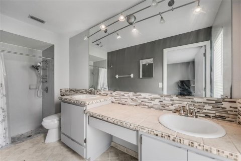 Casa en venta en Orlando, Florida, 3 dormitorios, 117.61 m2 № 1900003 - foto 16
