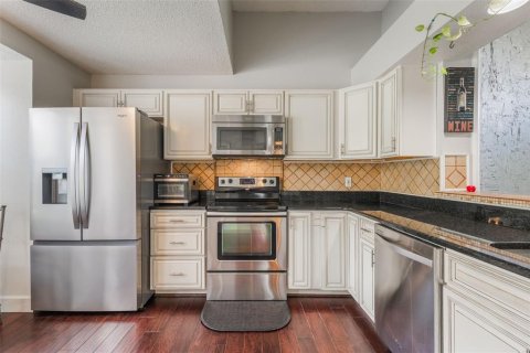 Casa en venta en Orlando, Florida, 3 dormitorios, 117.61 m2 № 1900003 - foto 10