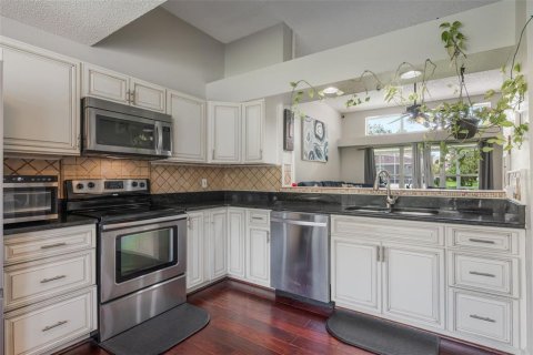 Casa en venta en Orlando, Florida, 3 dormitorios, 117.61 m2 № 1900003 - foto 11