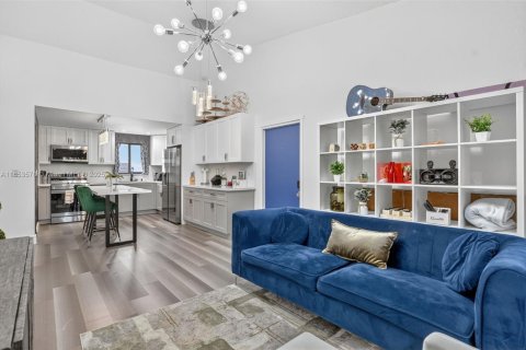Condo in Boca Raton, Florida, 2 bedrooms  № 1871973 - photo 1