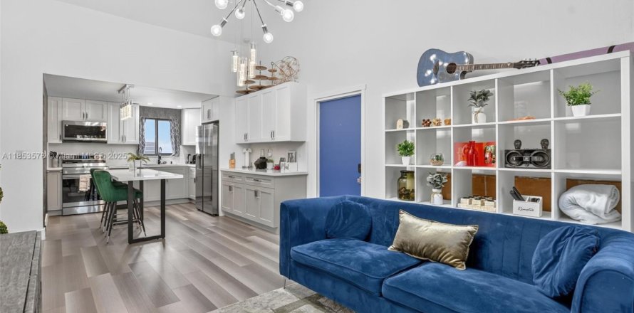 Condo in Boca Raton, Florida, 2 bedrooms  № 1871973
