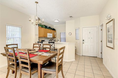 Adosado en venta en Kissimmee, Florida, 3 dormitorios, 118.64 m2 № 1878135 - foto 10