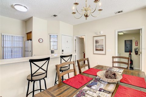 Adosado en venta en Kissimmee, Florida, 3 dormitorios, 118.64 m2 № 1878135 - foto 12
