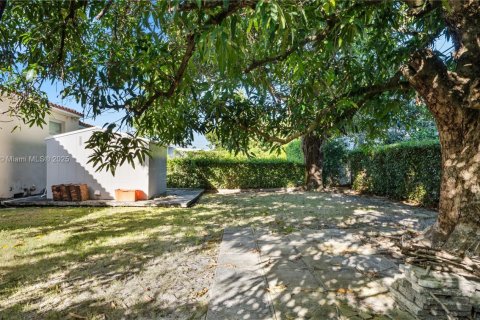 House in Miami, Florida 3 bedrooms, 116.03 sq.m. № 1949710 - photo 24