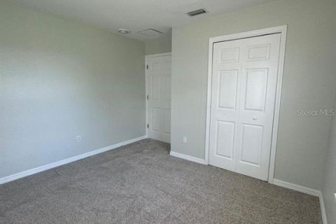 House in Saint Petersburg, Florida 3 bedrooms, 158.4 sq.m. № 1832975 - photo 12