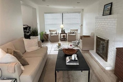 Купить виллу или дом в Тампа, Флорида 3 комнаты, 140.47м2, № 2155795 - фото 13