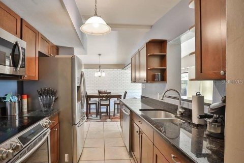Купить виллу или дом в Тампа, Флорида 3 комнаты, 140.47м2, № 2155795 - фото 10