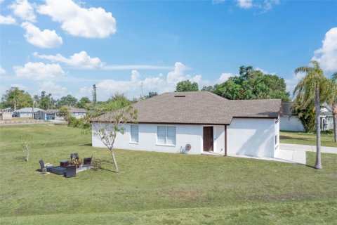 Villa ou maison à vendre à Fort Myers, Floride: 4 chambres, 173.26 m2 № 1936557 - photo 16