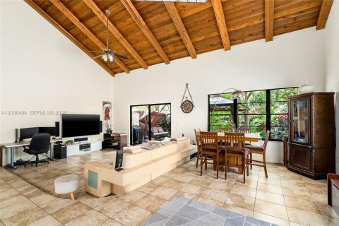 Townhouse in Hollywood, Florida 3 bedrooms, 185.34 sq.m. № 2086393 - photo 12