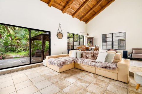 Townhouse in Hollywood, Florida 3 bedrooms, 185.34 sq.m. № 2086393 - photo 5