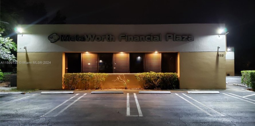 Oficina en West Palm Beach, Florida № 1209202