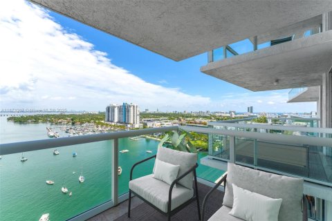 Copropriété à vendre à Miami Beach, Floride: 2 chambres, 135.92 m2 № 1924188 - photo 1