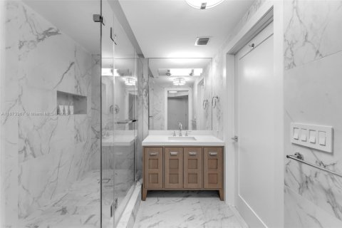 Copropriété à vendre à Miami Beach, Floride: 2 chambres, 135.92 m2 № 1924188 - photo 15