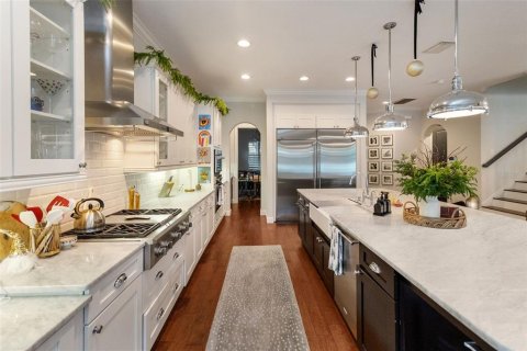 Casa en venta en Tampa, Florida, 4 dormitorios, 288 m2 № 1522650 - foto 13
