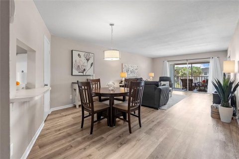 Condominio en venta en Seminole, Florida, 2 dormitorios, 99.87 m2 № 1688488 - foto 6