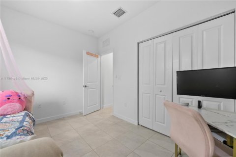 Купить виллу или дом в Майами, Флорида 4 спальни, 176.89м2, № 1737747 - фото 22