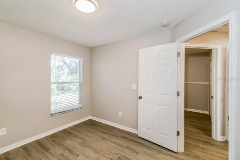 Villa ou maison à louer à Lutz, Floride: 4 chambres, 122.82 m2 № 2380865 - photo 13