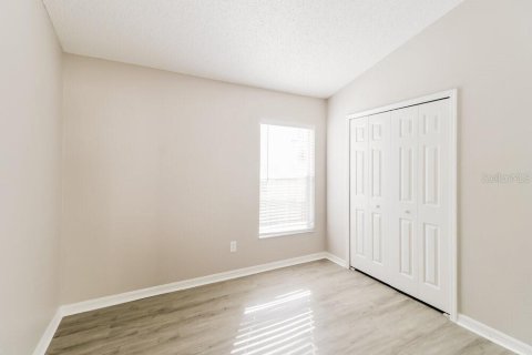 Villa ou maison à louer à Lutz, Floride: 4 chambres, 122.82 m2 № 2380865 - photo 11