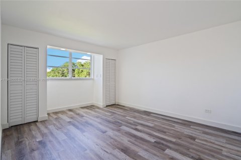 Studio in the Condo in Miami, Florida  № 1940239 - photo 14