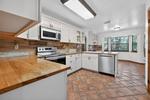 Villa ou maison à vendre à Mims, Floride: 4 chambres, 239.13 m2 № 2106126 - photo 2