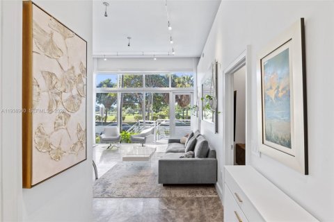 Copropriété à louer à Miami Beach, Floride: 3 chambres, 122.63 m2 № 1996733 - photo 13