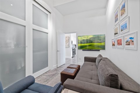 Copropriété à louer à Miami Beach, Floride: 3 chambres, 122.63 m2 № 1996733 - photo 28